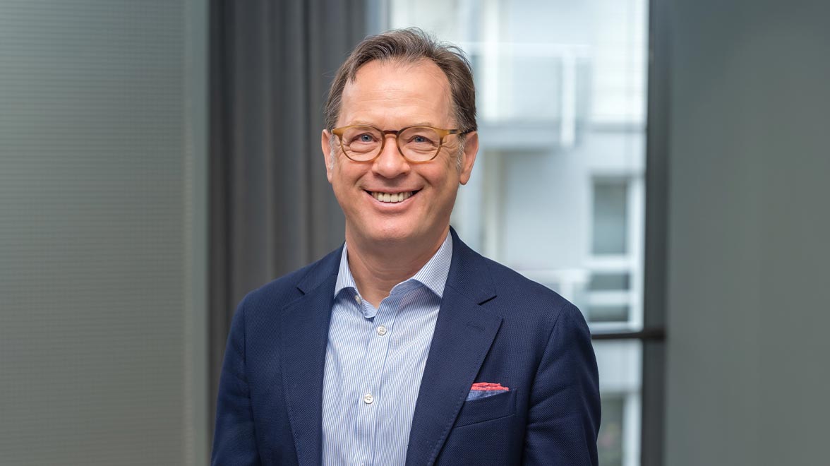 Bernolph von Gemmingen-Guttenberg, Kuratoriumsmitglied der Metzler-Stiftung